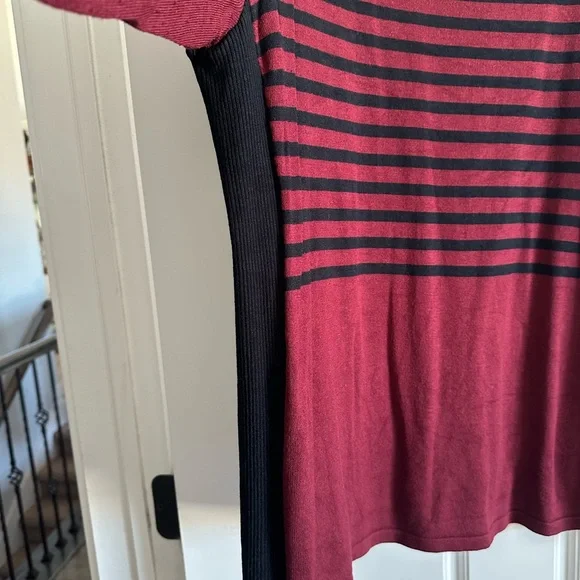 Women’s plus size 3X Long Sleeve sweater- Deep red and Black Stripes. - Picture 3 of 11